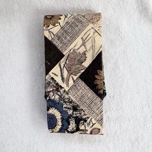 Rapha Cream and Black‎ Tie with Artistic Design